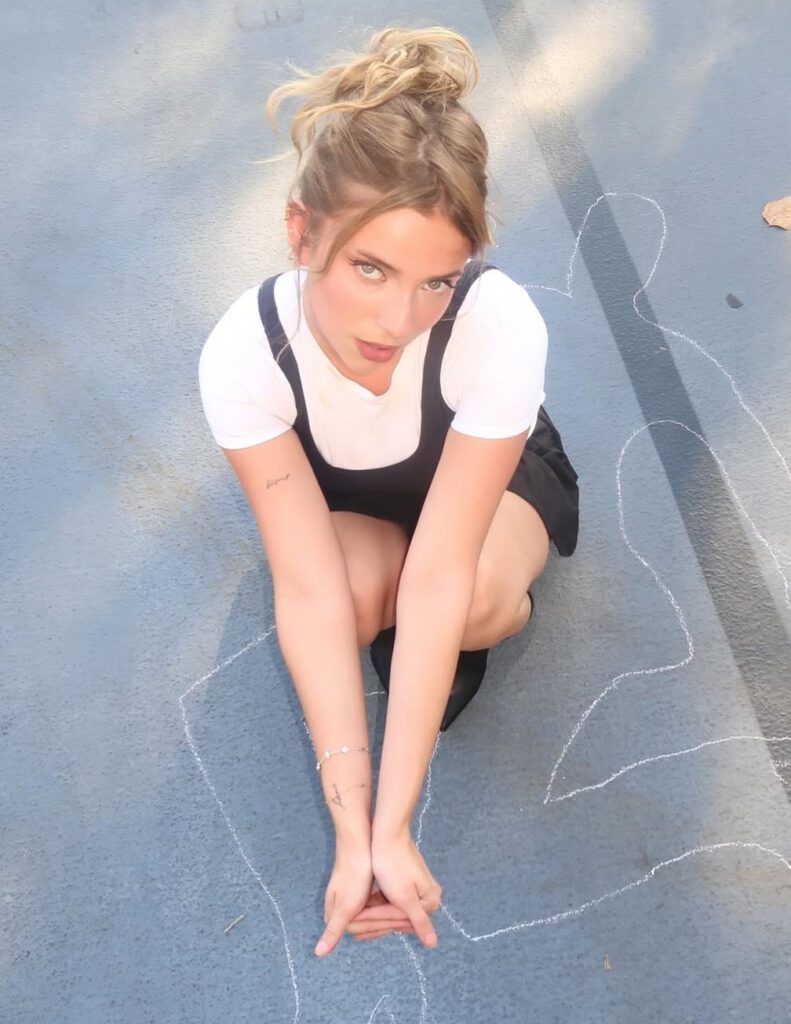 Lexy Silverstein, sustainable fashion advocate.